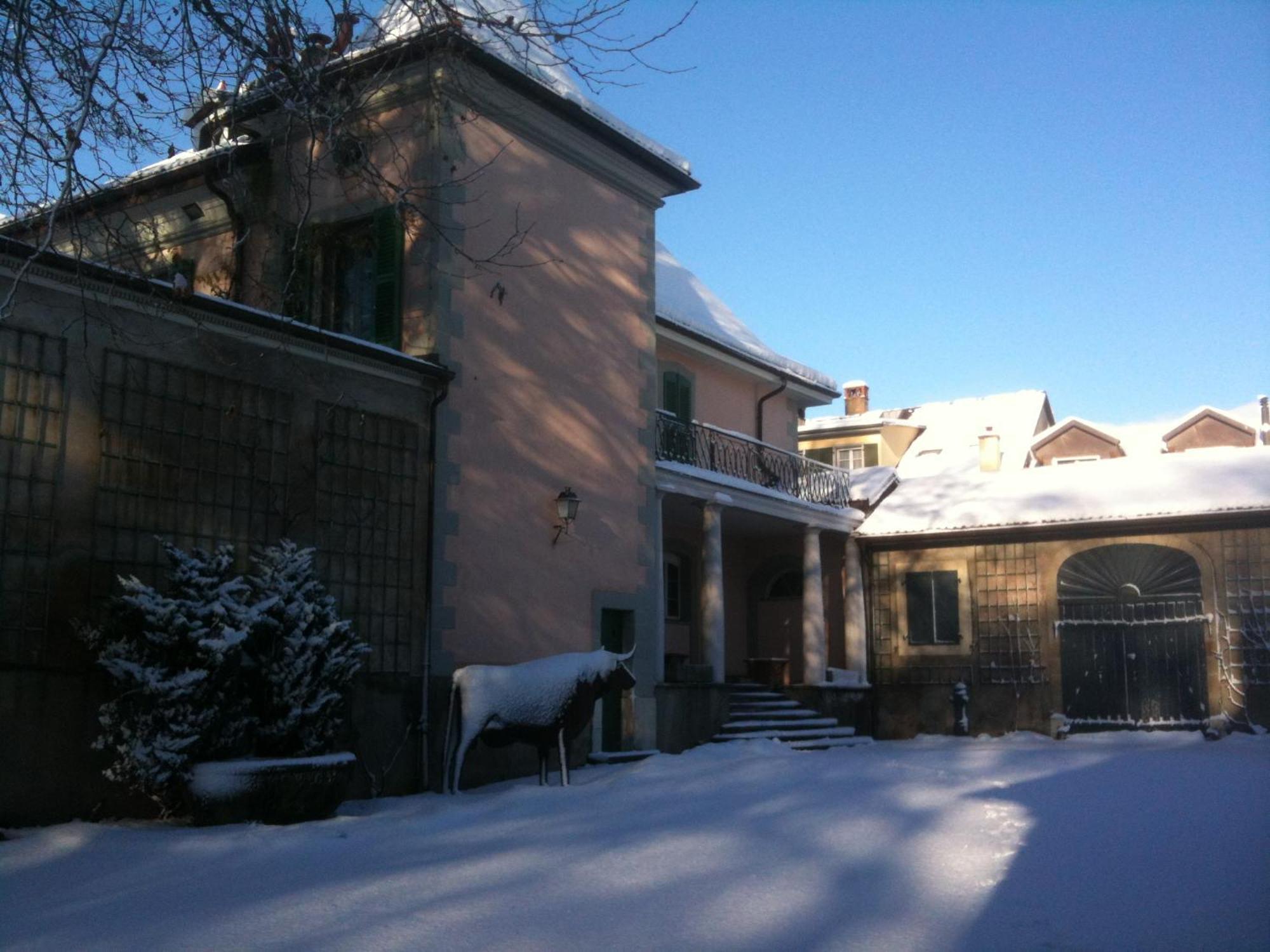 Le Chateau Lavigny Екстериор снимка