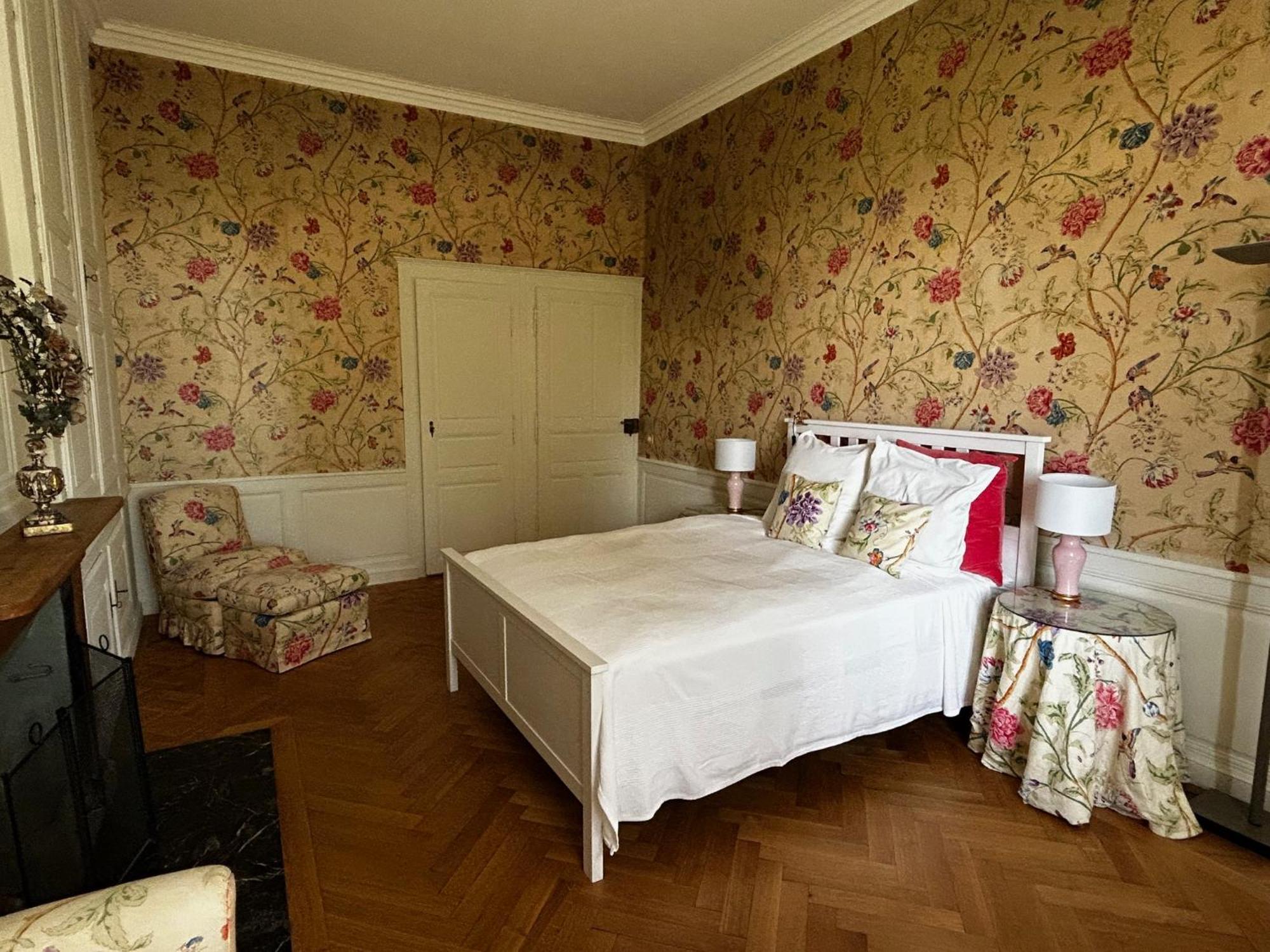 Le Chateau Lavigny Екстериор снимка