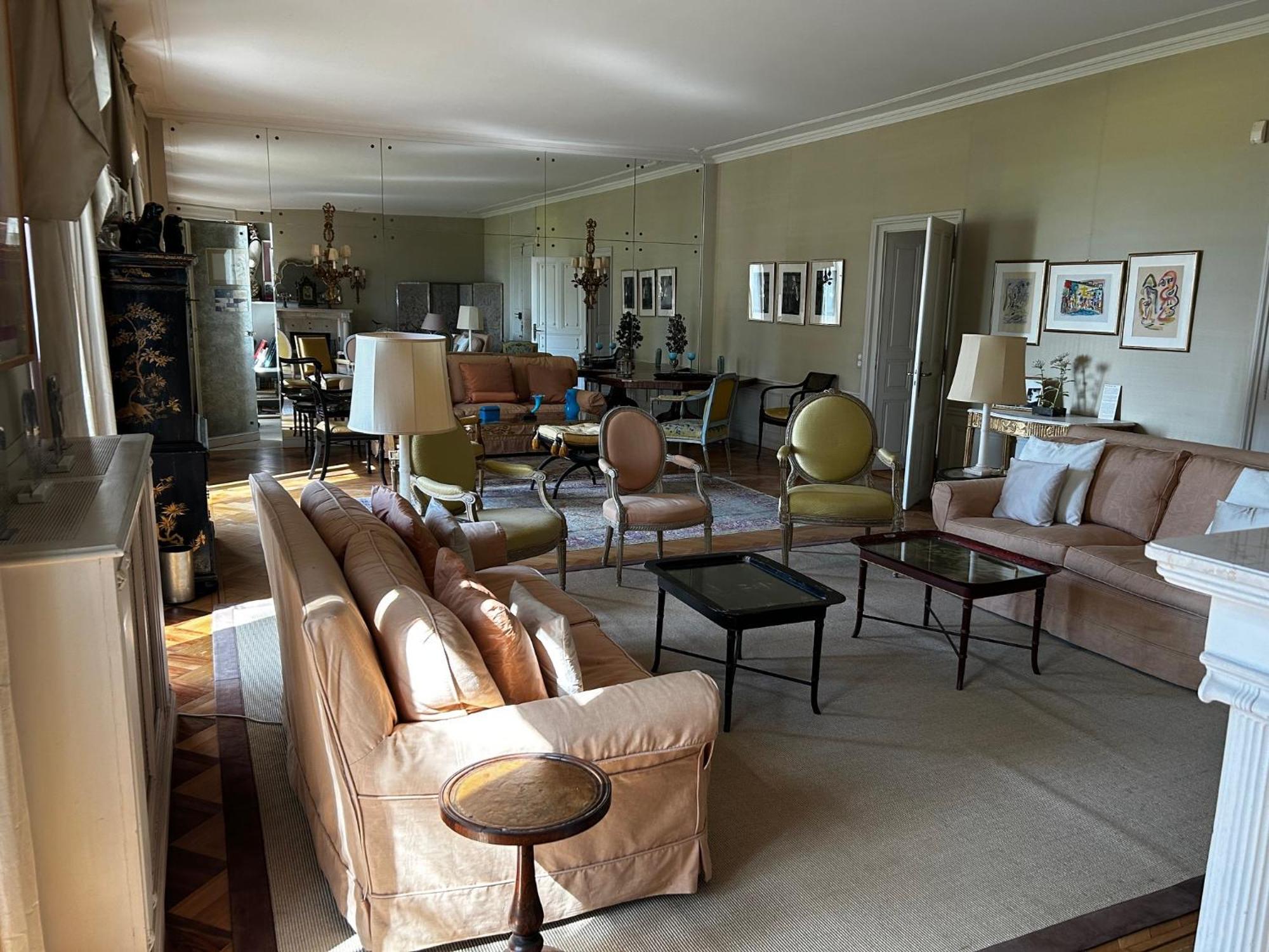 Le Chateau Lavigny Екстериор снимка