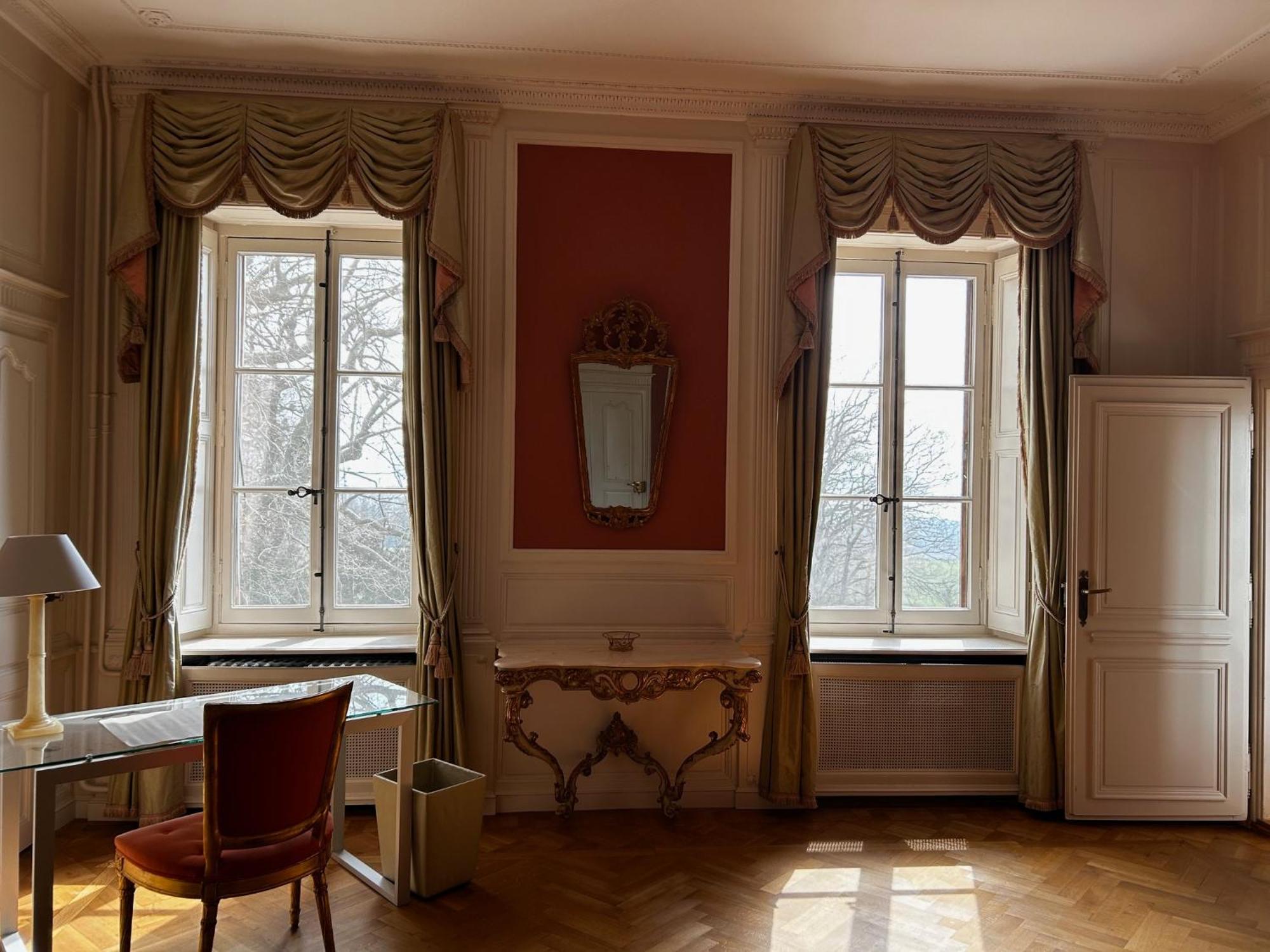 Le Chateau Lavigny Екстериор снимка